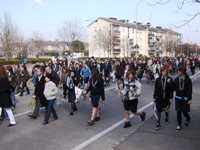 clicca sulla foto per ingrandirla