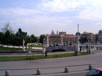 clicca sulla foto per ingrandirla