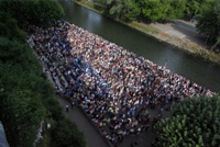clicca sulla foto per ingrandirla