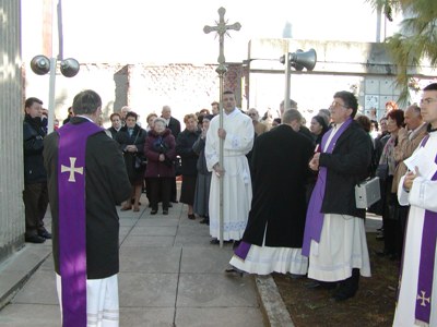 Benedizione al cimitero