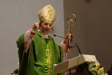 Mons. Vecchi a Castel Maggiore