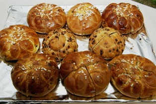 Pane di S. Andrea realizzato ed offerto dai panificatori locali