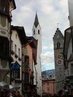 clicca sulla foto per ingrandirla